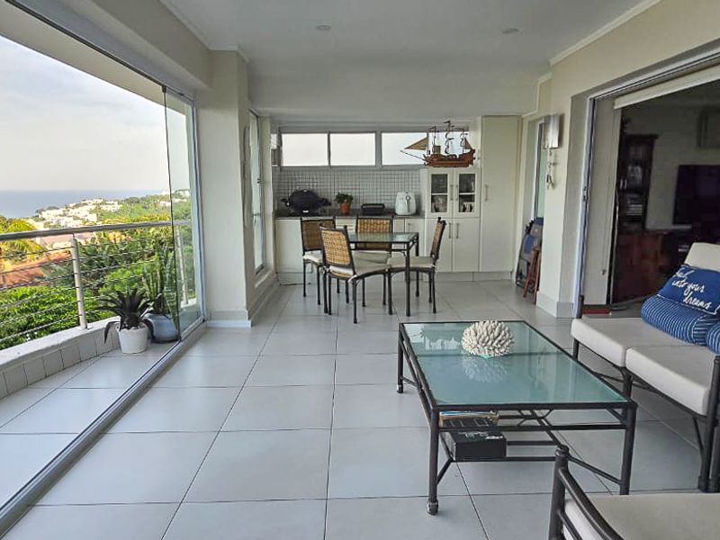 Seamless Indoor-Outdoor Living with Breathtaking Coastline Views - Photo 10