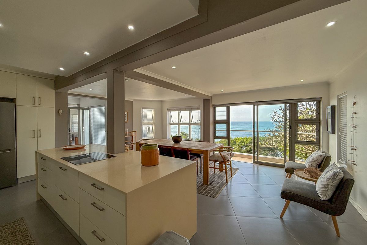 UNBELIEVABLE VALUE - PRIME LOCATION WITH STUNNING SEA VIEWS - Photo 3