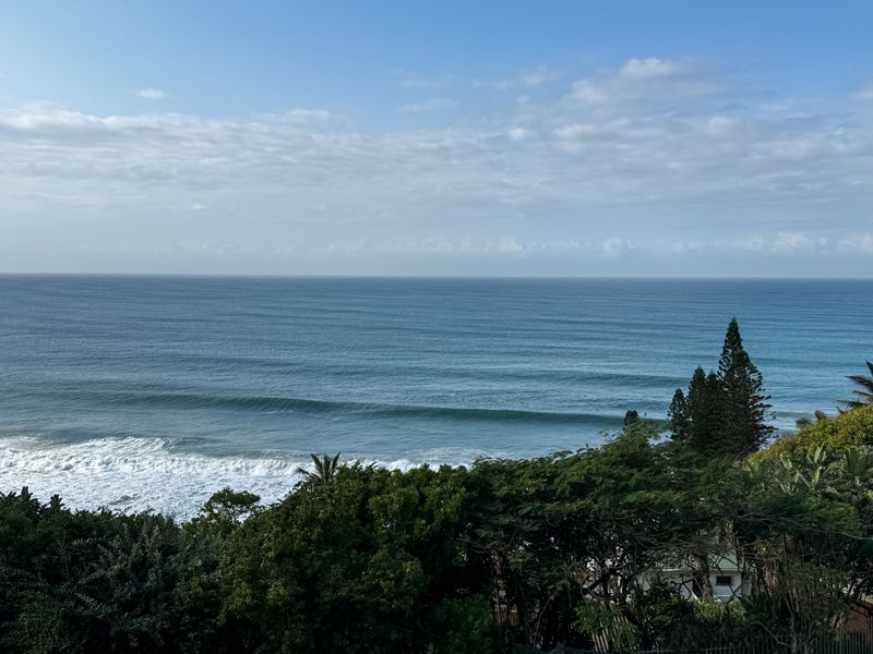 UNBELIEVABLE VALUE - PRIME LOCATION WITH STUNNING SEA VIEWS - Photo 2