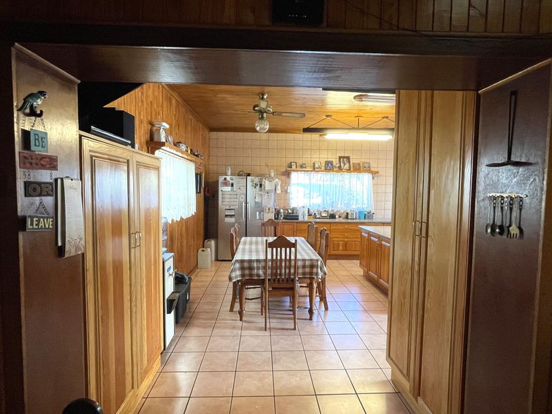 Spacious 3-Bedroom Family Home with Flatlet & Pool in Lyttelton Centurion - Photo 3