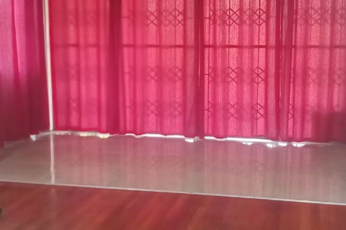 Perfect 4-Bedroom Home in Larkfield - Photo 5