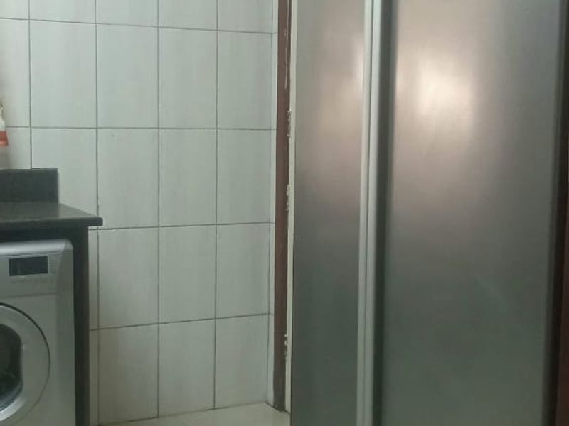 Perfect 4-Bedroom Home in Larkfield - Photo 9