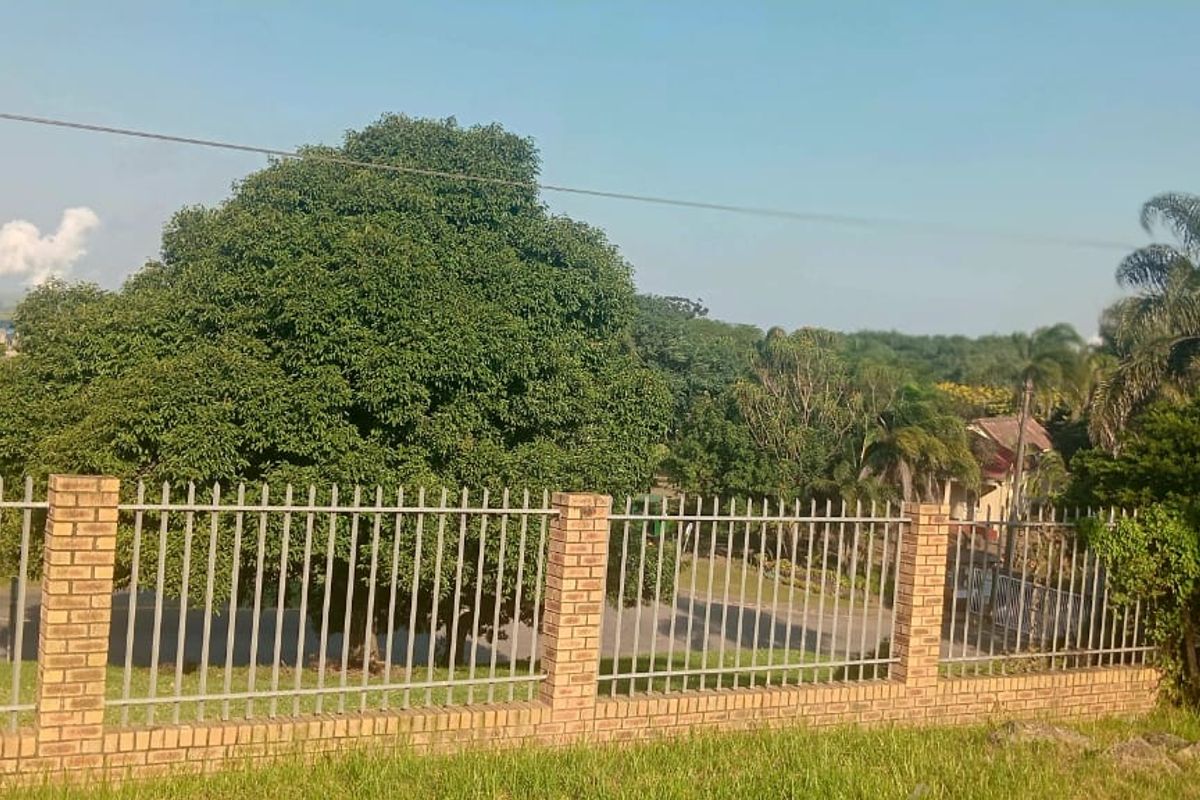 Perfect 4-Bedroom Home in Larkfield - Photo 2