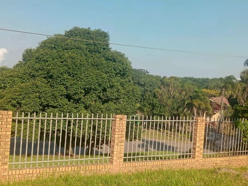 Perfect 4-Bedroom Home in Larkfield - Photo 2