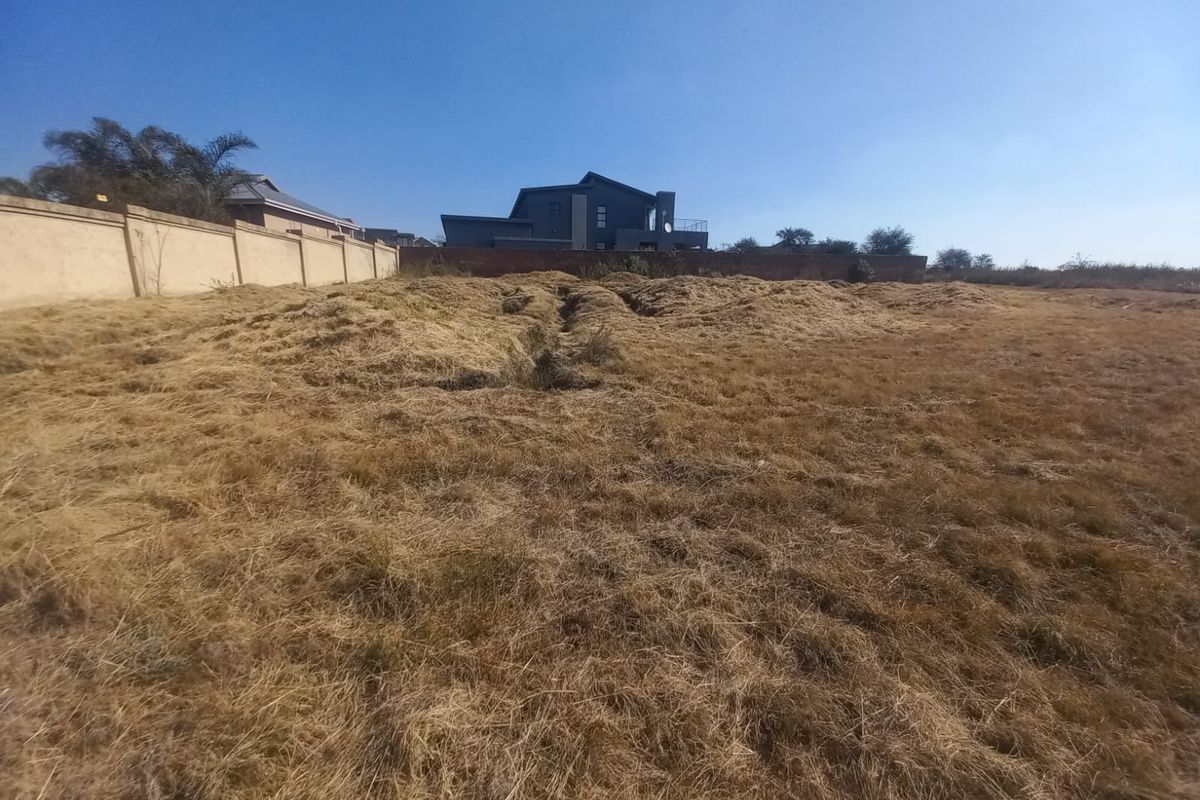 Vacant Land for Sale in Berg en Dal, Heidelberg – Prime Location with Park Views and Foundations Rea - Photo 3