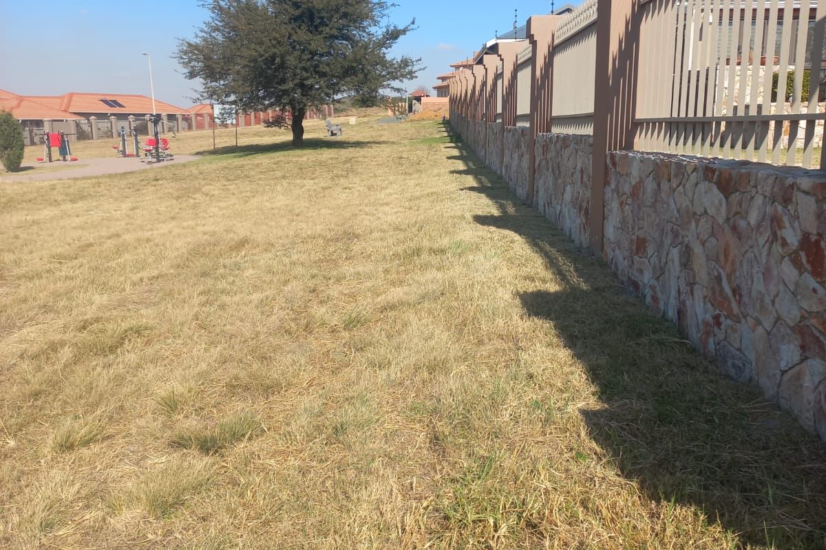 Vacant Land for Sale in Berg en Dal, Heidelberg – Prime Location with Park Views and Foundations Rea - Photo 2