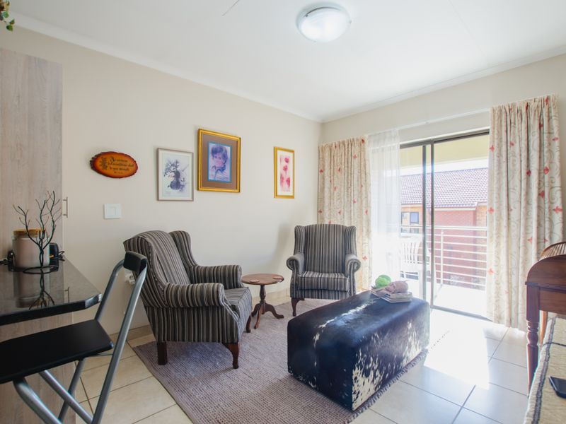 1 Bedroom Apartment in Eldoraigne - Photo 3