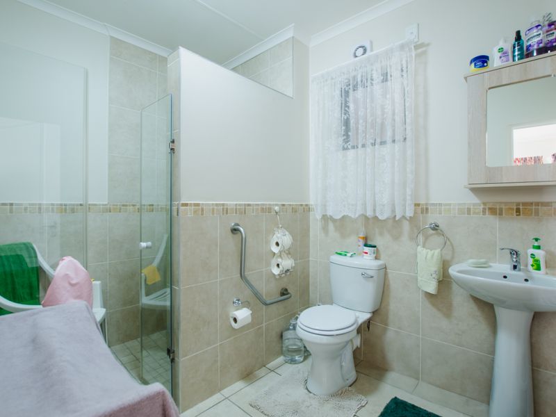 1 Bedroom Apartment in Eldoraigne - Photo 10