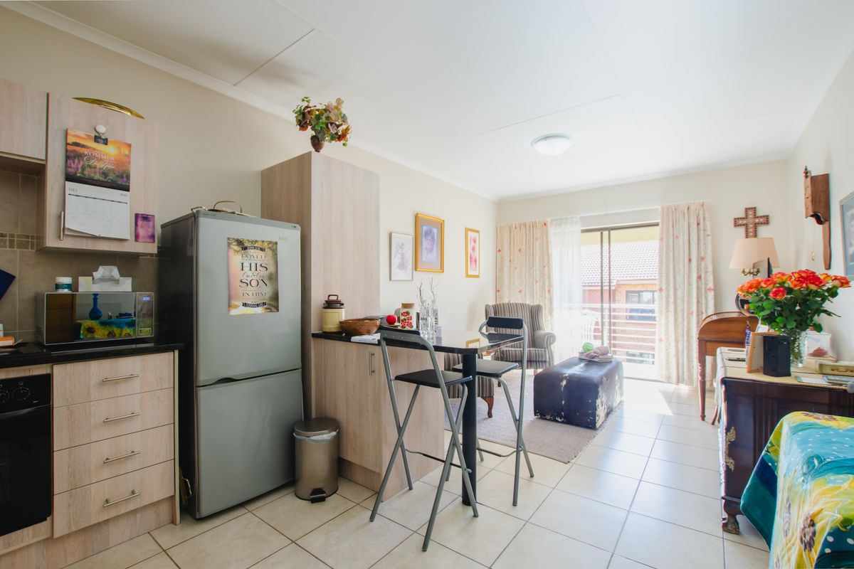 1 Bedroom Apartment in Eldoraigne - Photo 5