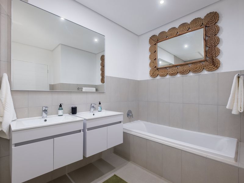 2-Bedroom Furnished Ground Floor Apartment in Verve Simbithi - Photo 7