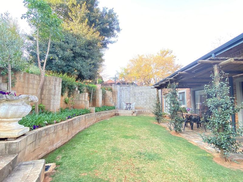 7 Bedroom Guest House-Flat Let-Home opportunity - Photo 5