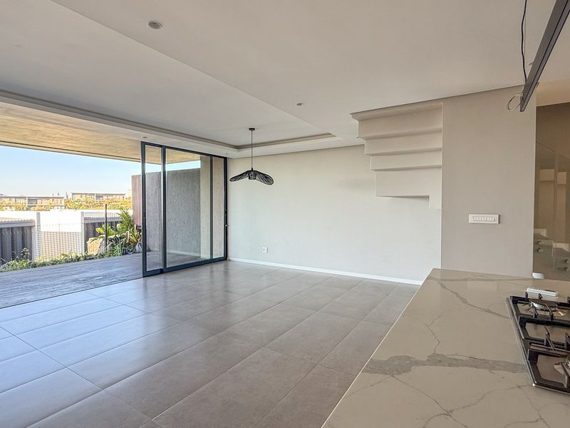 Contemporary Elegance with Panoramic Views in Zululami Coastal Estate - Photo 6