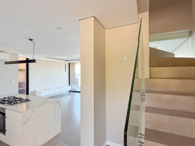 Contemporary Elegance with Panoramic Views in Zululami Coastal Estate - Photo 7