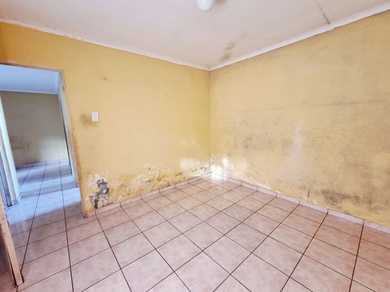 2-Bedroom house for Sale - Photo 9