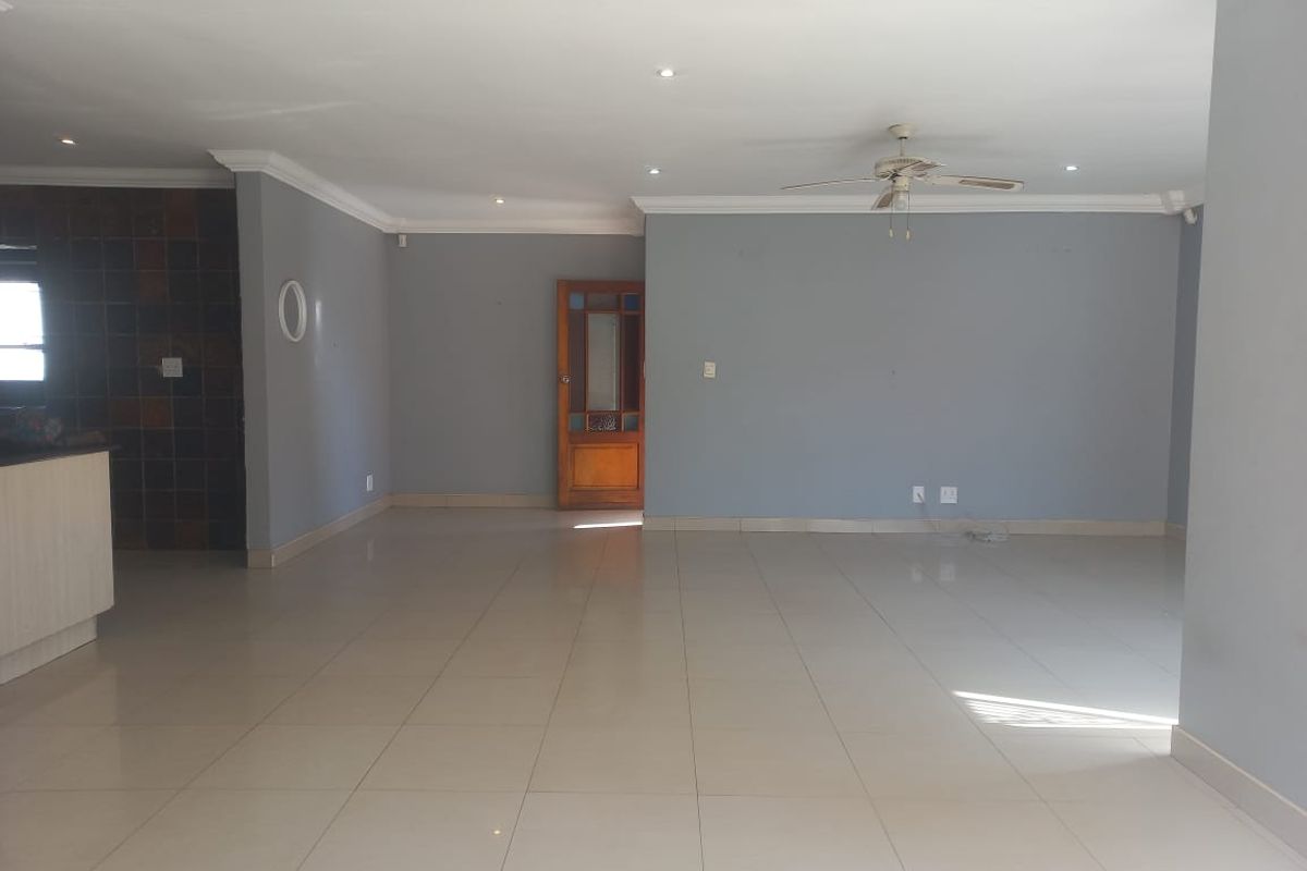 Charming 3-Bedroom Townhouse to Rent in Heidelberg, Rensburg – Private, Comfortable, and Move-In Rea - Photo 5