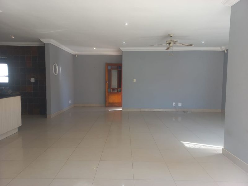 Charming 3-Bedroom Townhouse to Rent in Heidelberg, Rensburg – Private, Comfortable, and Move-In Rea - Photo 5