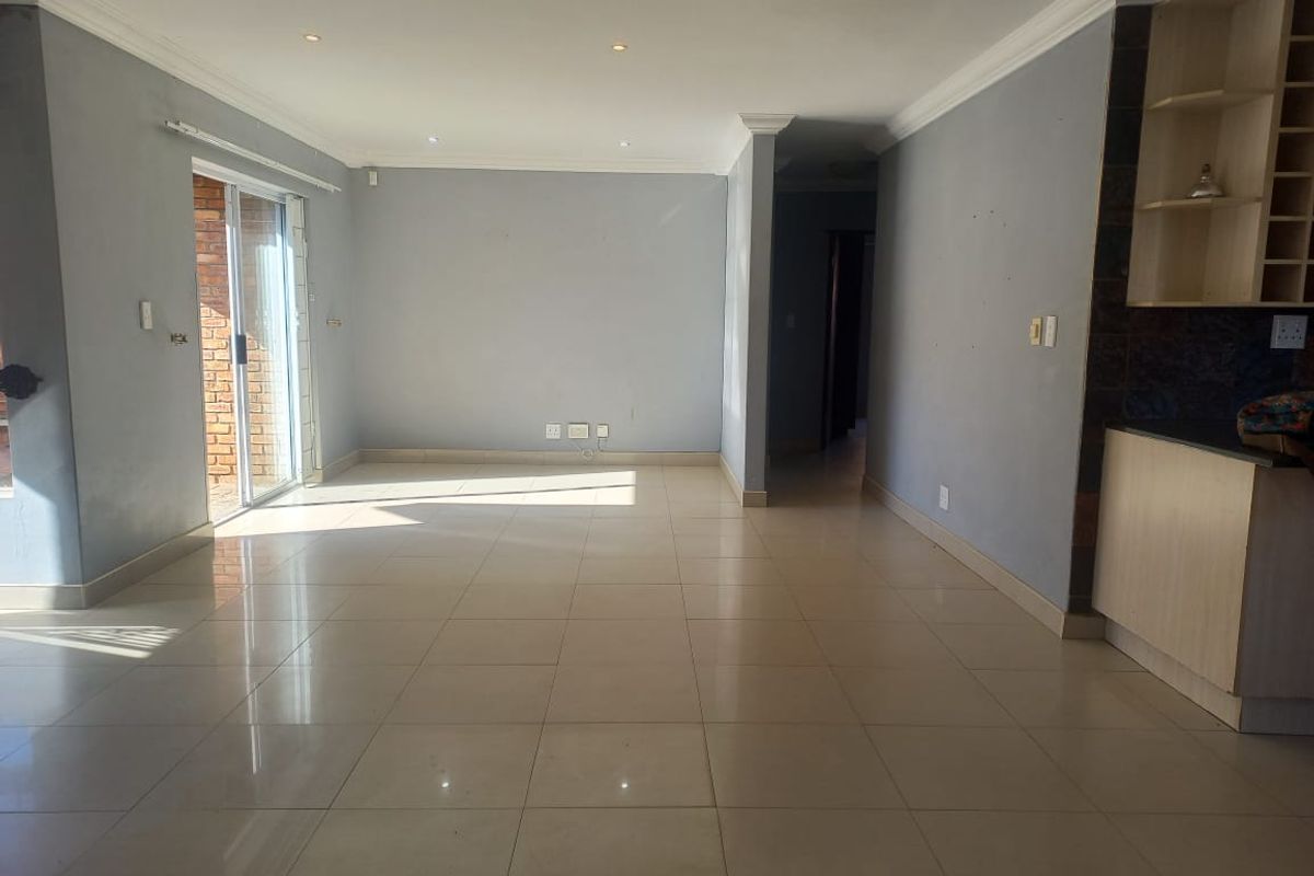Charming 3-Bedroom Townhouse to Rent in Heidelberg, Rensburg – Private, Comfortable, and Move-In Rea - Photo 3