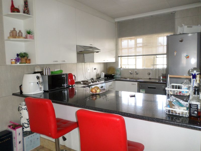 2 Bedroom Apartment Freeway Park - Photo 3