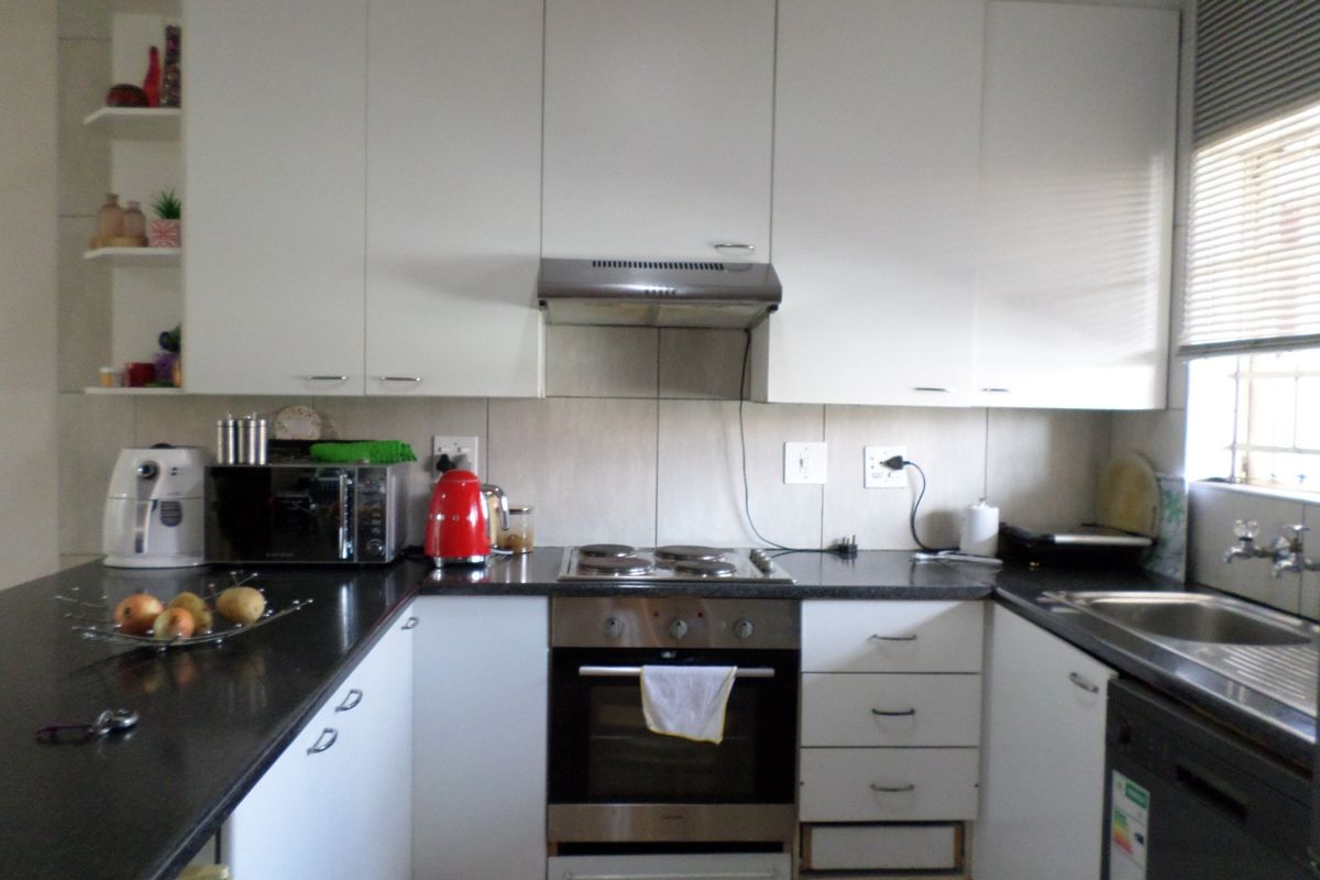 2 Bedroom Apartment Freeway Park - Photo 2