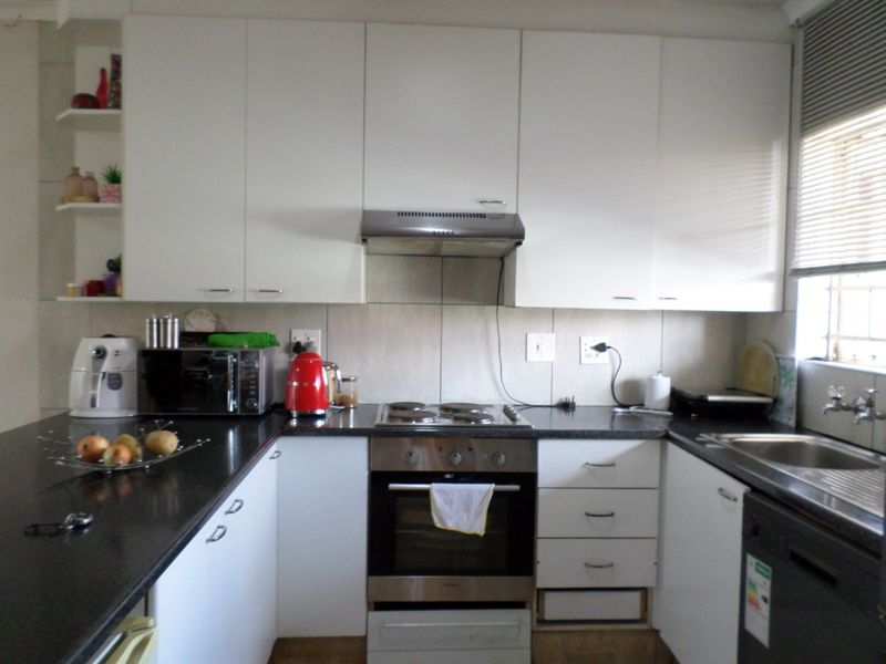 2 Bedroom Apartment Freeway Park - Photo 2