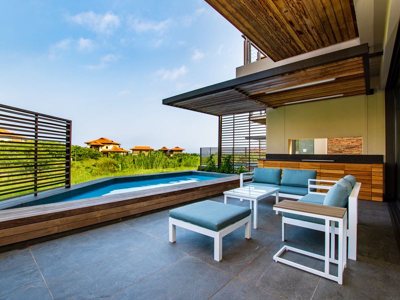 Modern 4-Bedroom Furnished Townhouse with Sea Views in Zimbali Estate - Photo 9