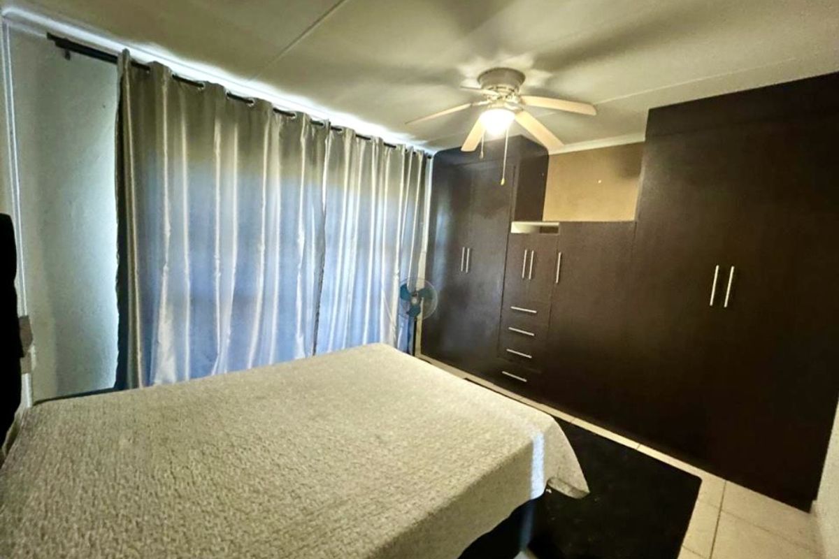 Modern Renovated Townhouse for Rent in Meer En See - Photo 3