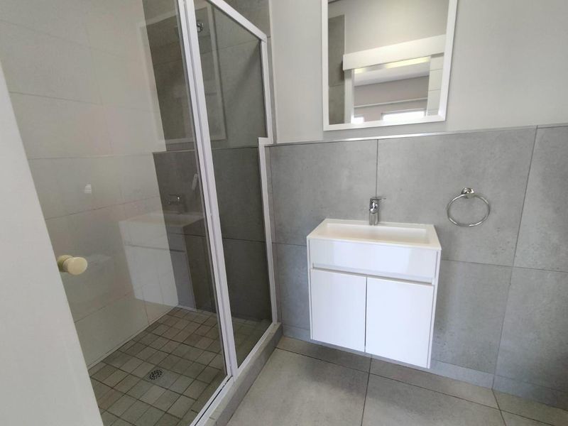 Welcome to Your Dream Home in Manor Gardens – Manor Estate - Photo 5