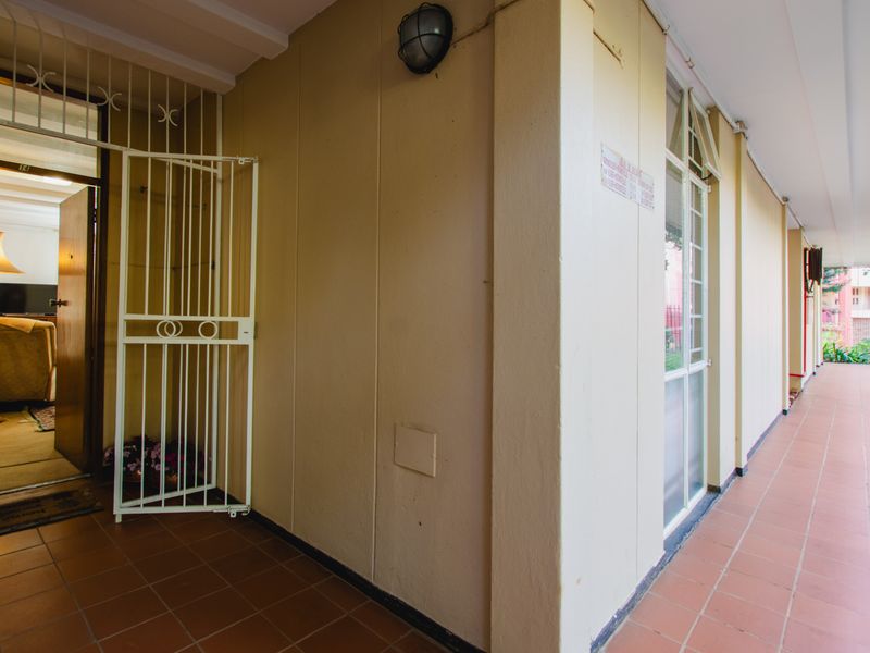 3 Bedroom Apartment Lynnwood Glen - Photo 9