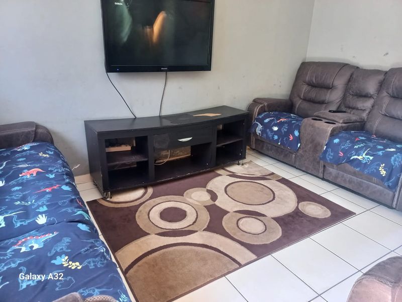 Freehold For Sale In Empangeni - Photo 3