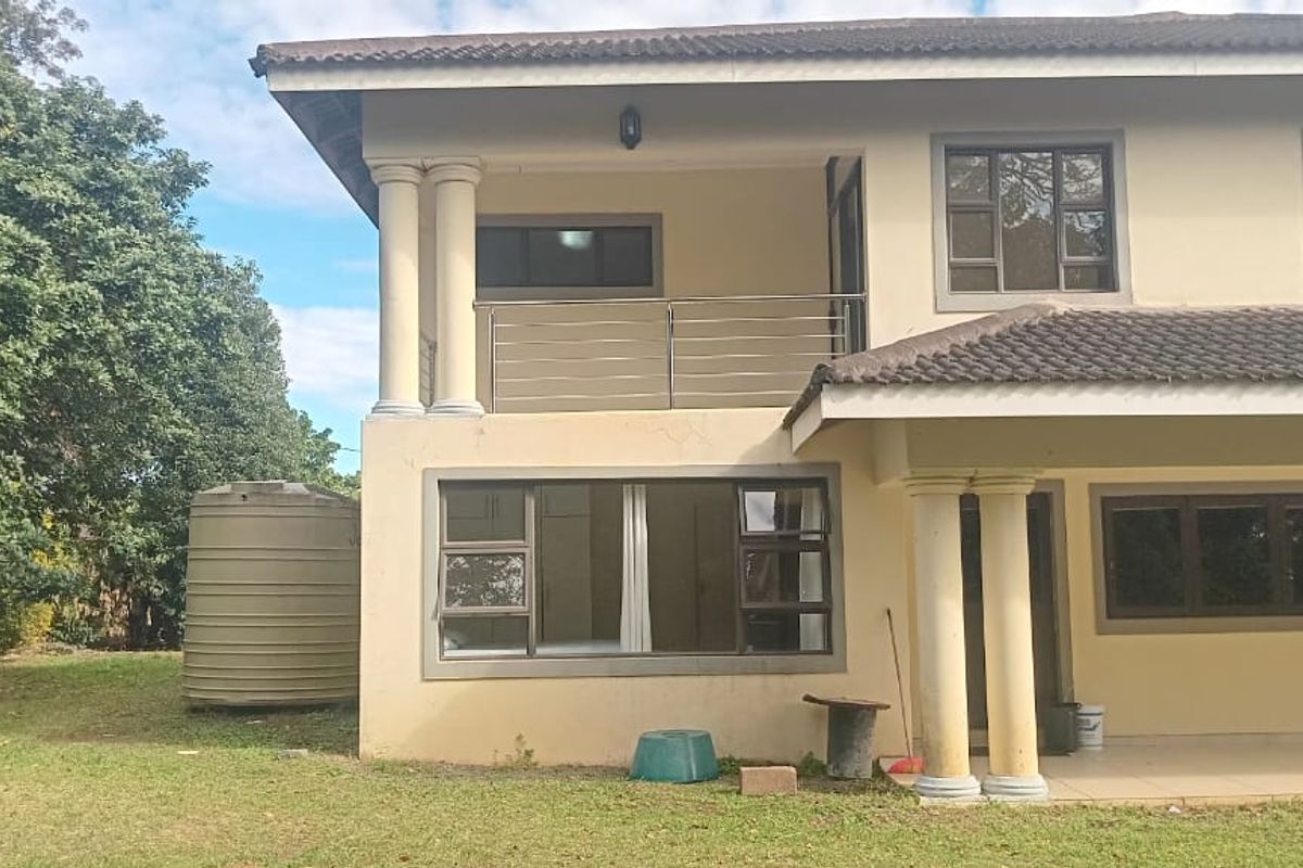 8 Bedroom House for Sale  In Eshowe - Photo 5