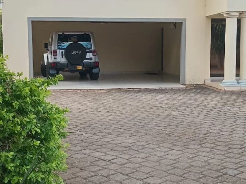 8 Bedroom House for Sale  In Eshowe - Photo 8