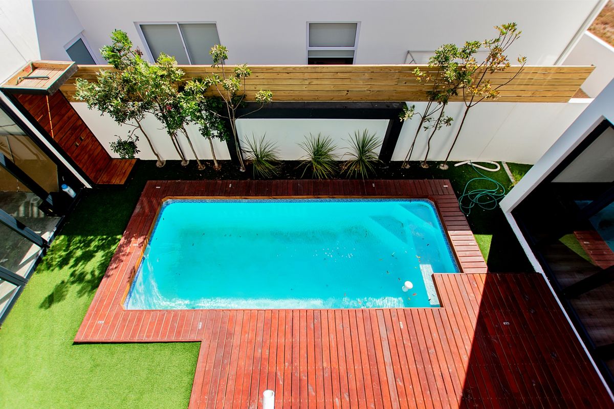 This home is a SOOTHING RETREAT from your busy life. - Photo 2