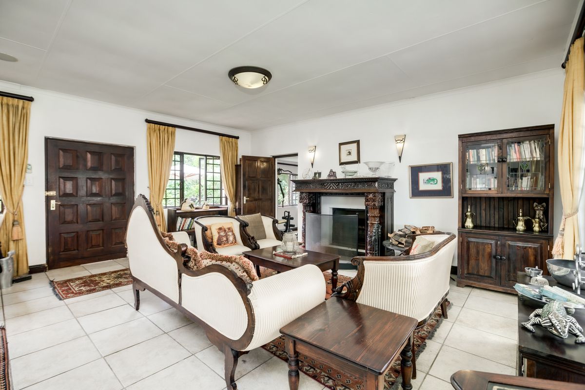 Two Separate Residences in a Secure Enclave - Photo 5