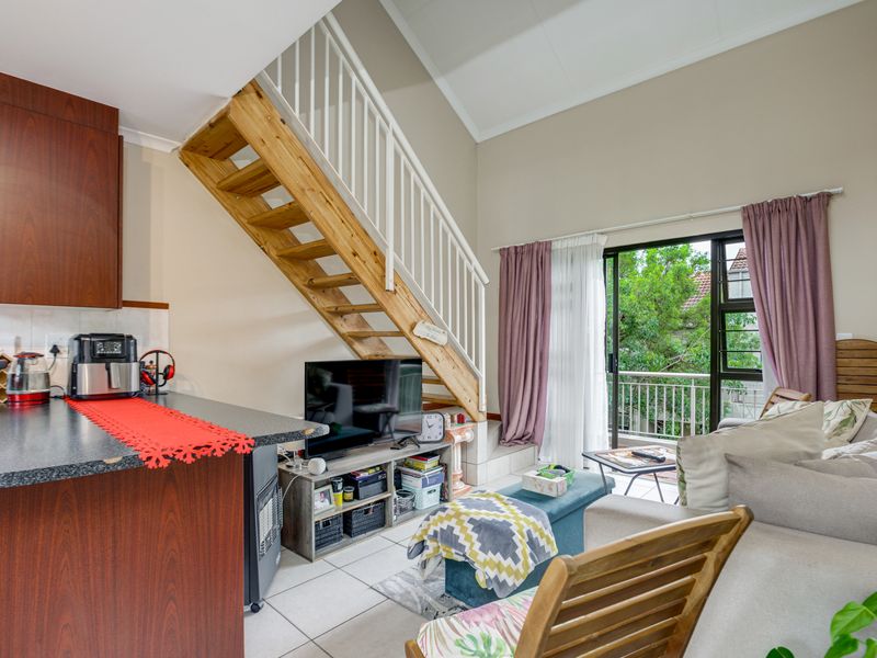 1 Bedroom 1 Bathroom Loft Apartment for Sale - Photo 10