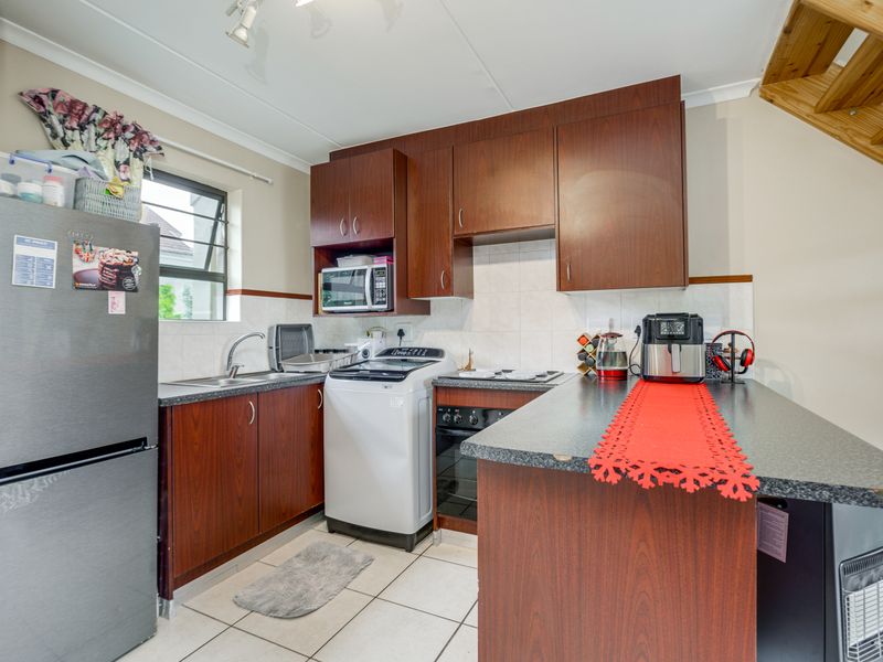 1 Bedroom 1 Bathroom Loft Apartment for Sale - Photo 6