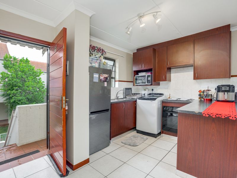 1 Bedroom 1 Bathroom Loft Apartment for Sale - Photo 7