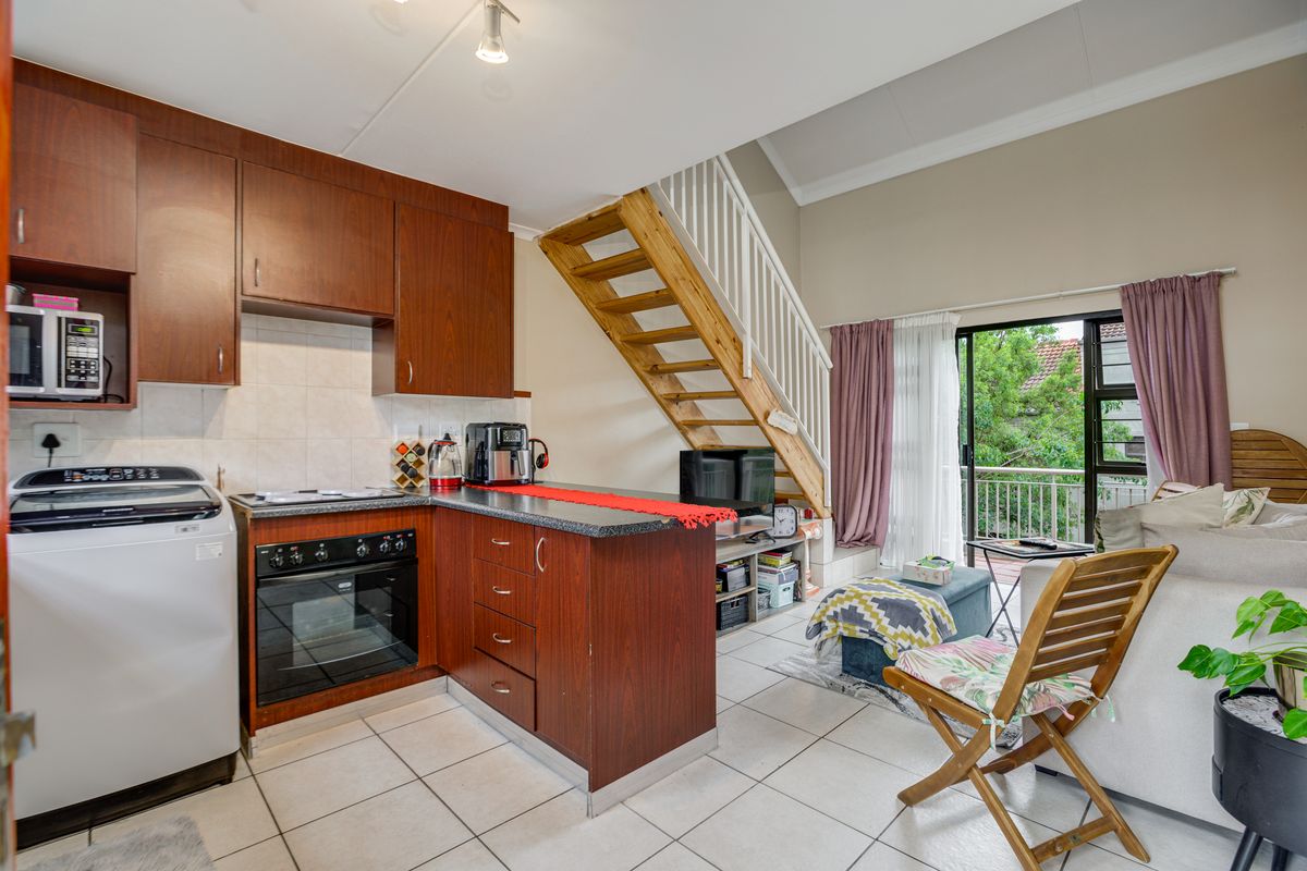 1 Bedroom 1 Bathroom Loft Apartment for Sale - Photo 5