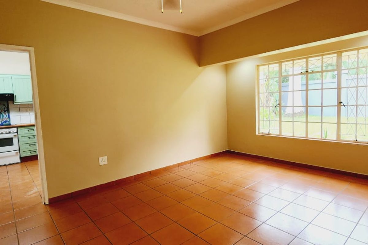 Spacious Four-Bedroom Home - Photo 5