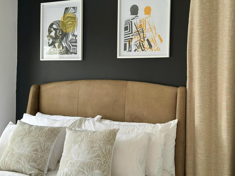 Two Bedroom Two Bathroom Fully Furnished Modern Apartment - Photo 8