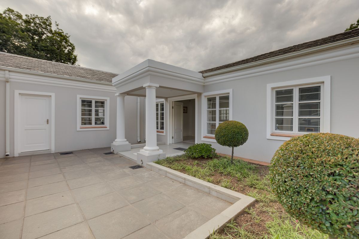 Timeless French Provincial Elegance in an Exclusive Bryanston Enclave - Photo 3