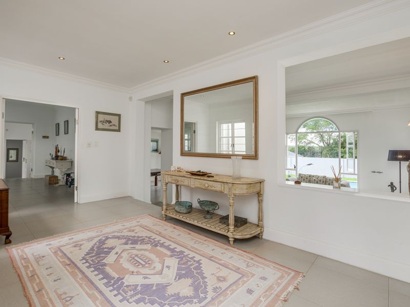 Timeless French Provincial Elegance in an Exclusive Bryanston Enclave - Photo 5