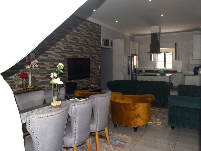 Kloofview Resale - Photo 5