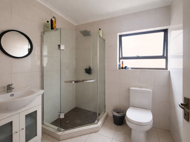 Two Bedroom Cluster in Beverley - Photo 5