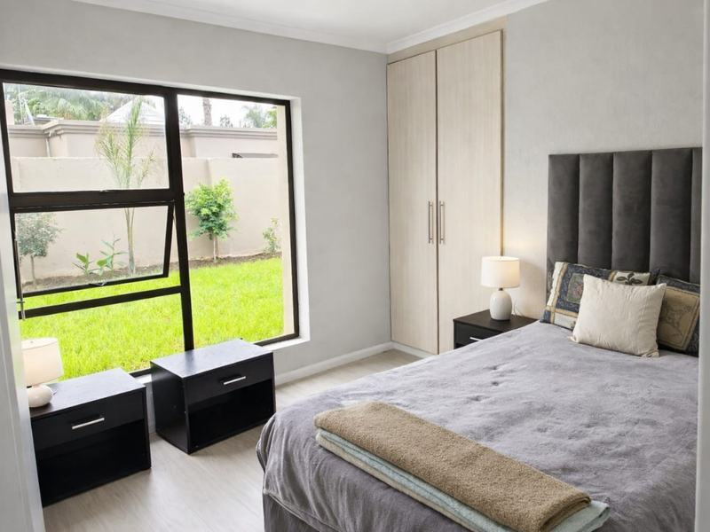 Two Bedroom Cluster in Beverley - Photo 8