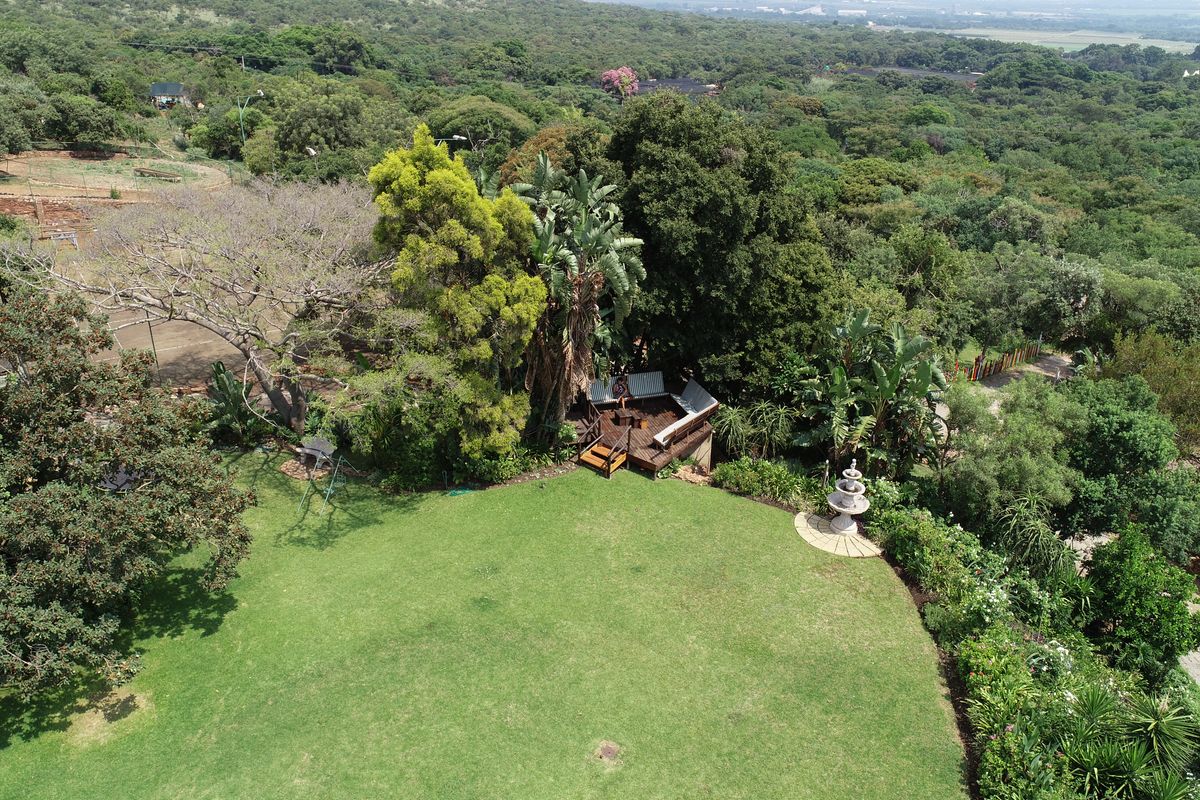 Equestrian Park on a 5.3 Hectare Farm with Luxurious Lifestyle Homes. - Photo 4