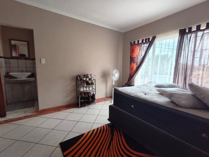 Spacious 3-Bedroom Apartment in Secure Complex – Prime Location - Photo 7