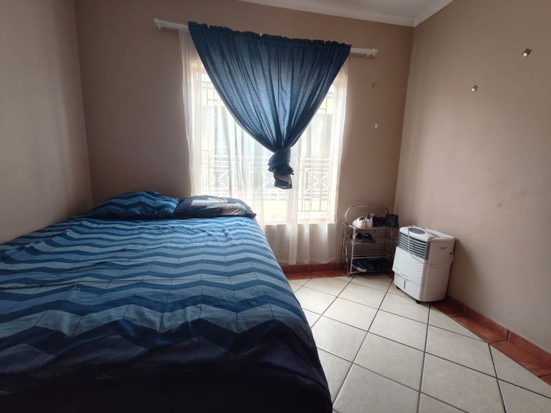 Spacious 3-Bedroom Apartment in Secure Complex – Prime Location - Photo 6