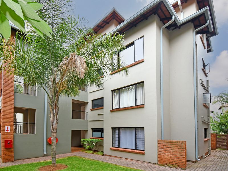 2 Bedroom Loft Unit for RENT at The Meridian - Photo 1