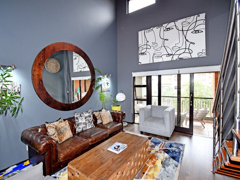 2 Bedroom Loft Unit for RENT at The Meridian - Photo 8