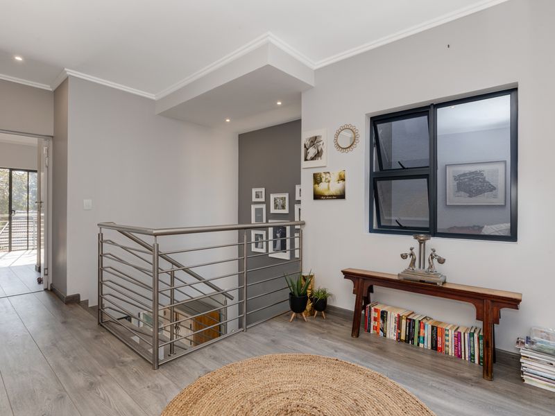 Welcome To An Extraordinary 3-Bedroom, 3.5-Bathroom Cluster Home In Bryanston East - Photo 10